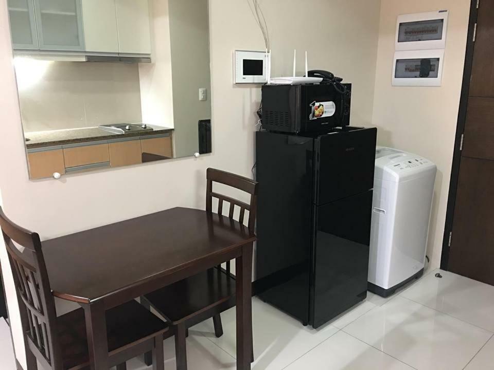Condotel Walking Distance To Airport Manila Kültér fotó